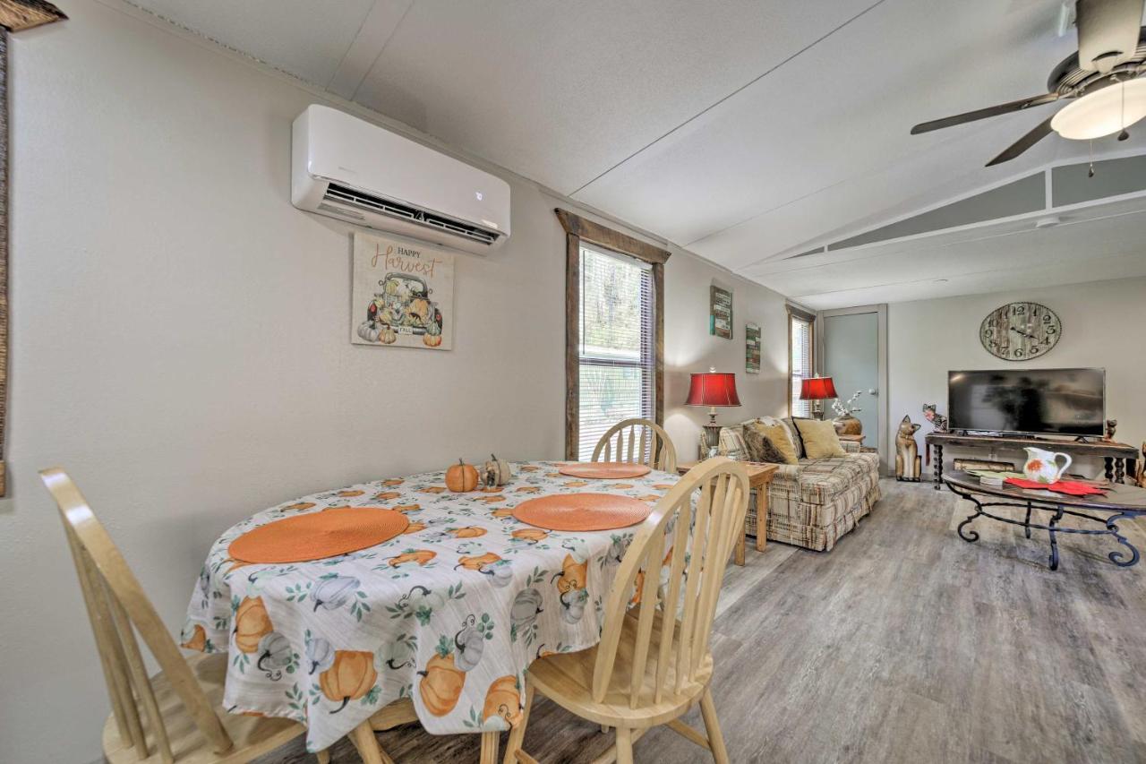 Smoky Mountain Vacation Rental With Hot Tub And Kayaks Whittier Kültér fotó